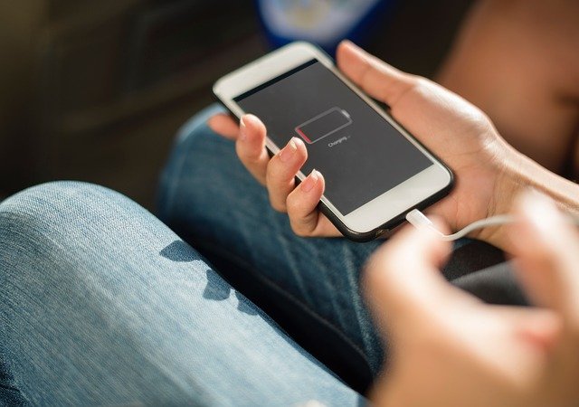 Comment recharger votre batterie : 4 conseils de pros