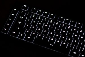 Quelle est la différence entre un clavier azerty et qwerty ?